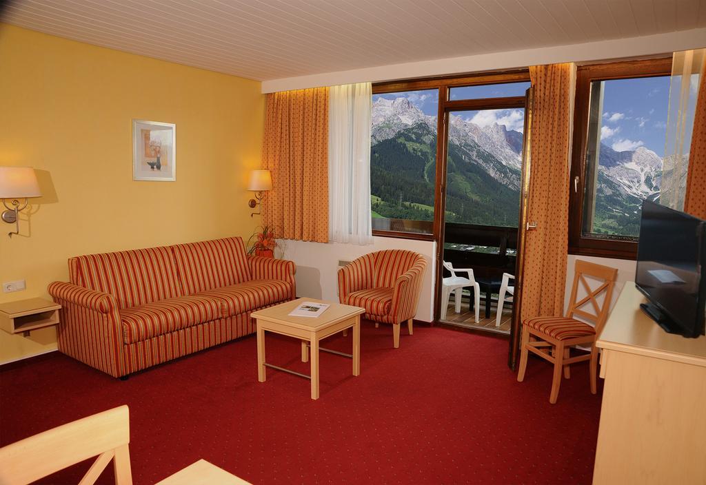 All Inclusive - Marco Polo Alpina Familien- & Sporthotel Maria Alm am Steinernen Meer Exterior photo